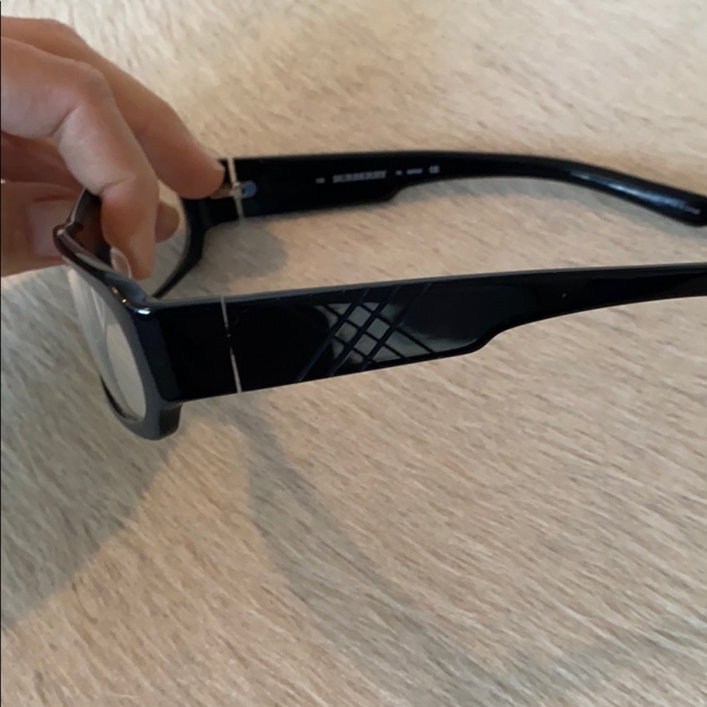 Burberry glasses - Picture 3 of 3